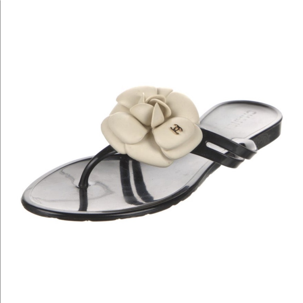CHANEL Interlocking CC Logo Rubber Slides